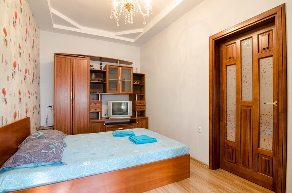 Apartment On Zamarstynivska 3 Lviv Luaran gambar